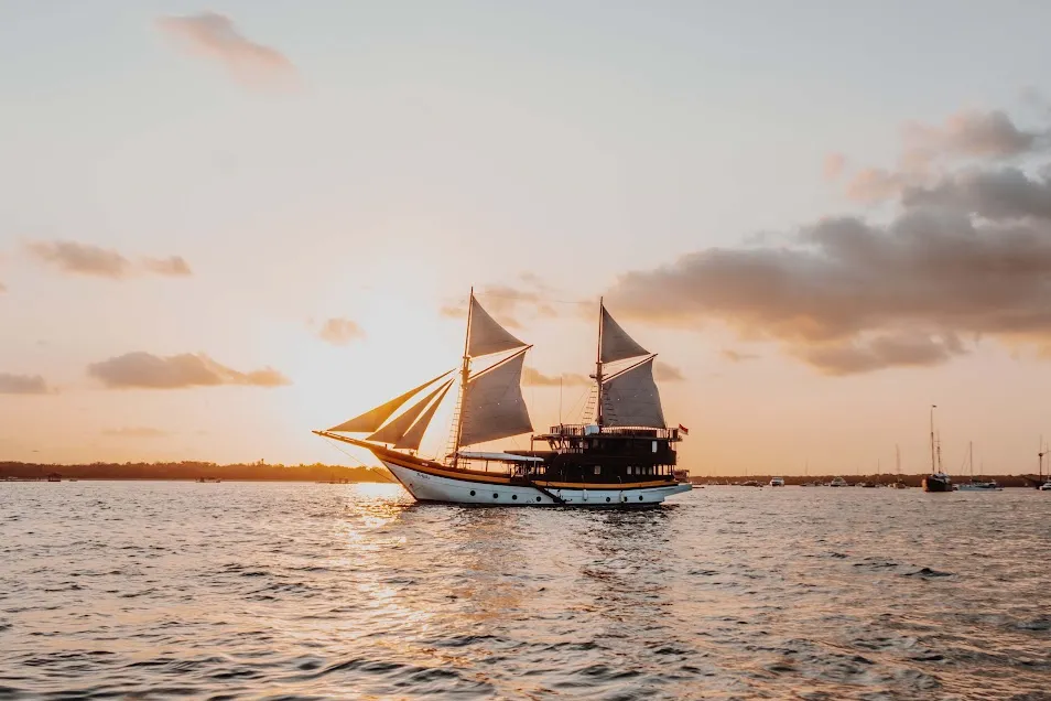 Behike | Komodo Island Liveaboard